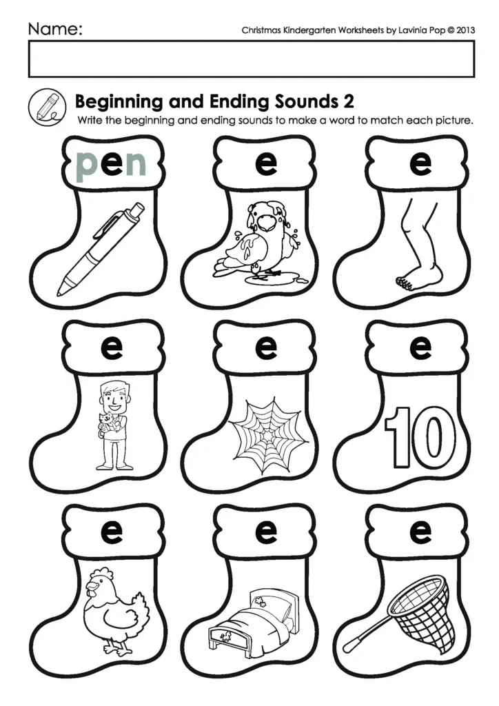 Christmas kindergarten worksheet with sock pictures and matching drawings