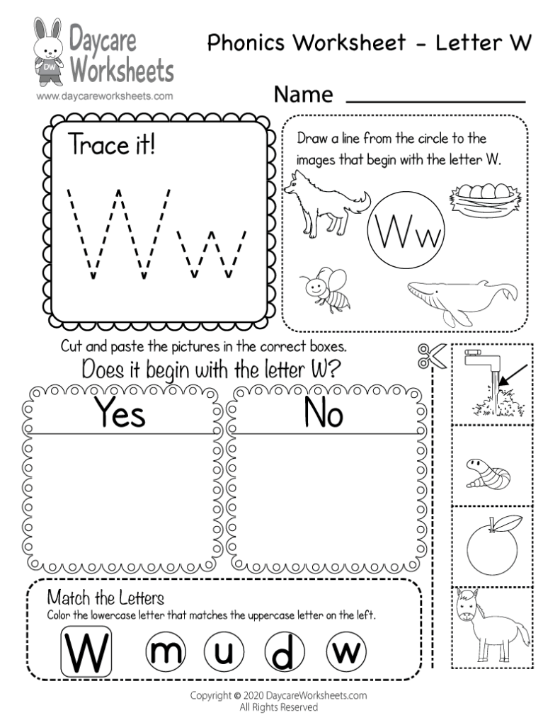 Phonics worksheet for letter W with tracing and pictures